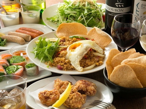 Lau-Lau(ラウラウ) 麻布十番店のビールを含む120分飲み放題付【アジアンコース】お料理やドリンクまでボリューム満点!