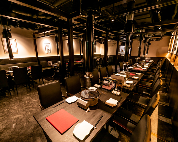 Asian Dining ＆Bar SAPANA パレスサイド店 写真0