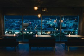 Ace cafe　三条河原町の魅力＆レイアウト