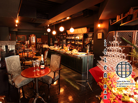 Wedding Lounge ittenのフロア1のメイン画像-ヨーロッパのアンティークに囲まれたシックで落ち着いた大人空間