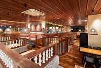 アジアンビストロ BUMBLEBEE（バンブルビー） イオン新浦安の施設・サービスのメイン画像-駅近、お洒落、でも気楽！魔法の空間♪