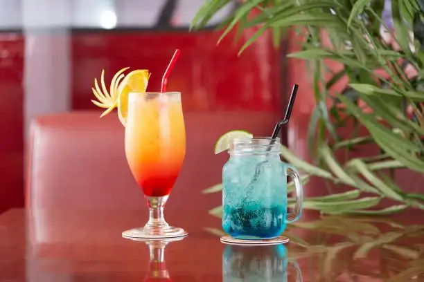 カフェレストラン＆バー ダブルデッカー 美浜店の料理・施設等のイメージ画像3