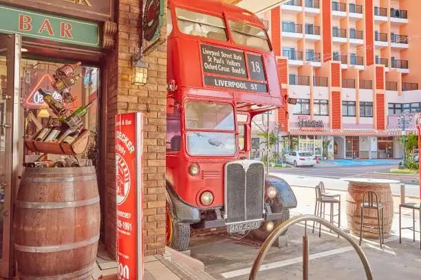 カフェレストラン＆バー ダブルデッカー 美浜店の会場内イメージ2枚目