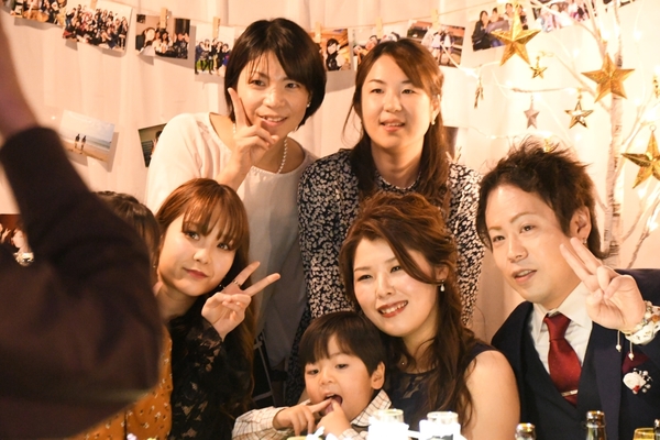 ダイニング＆テラス 86の予約・予約状況-２次会のお写真を一眼レフで撮影。もちろん写真はプレゼント！