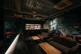 【BAR WOOZ（バー ウーズ）】福岡天神 結婚式二次会のフロア1のメイン画像