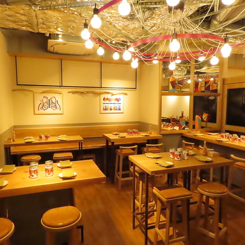 ワインの酒場。ディプント福岡天神店の会場内イメージ1枚目