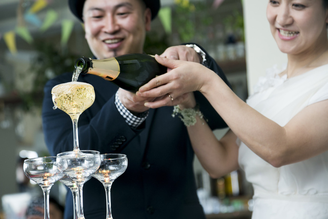 つばめ cafeの料理・施設等のイメージ画像2-シャンパンタワーも対応してます