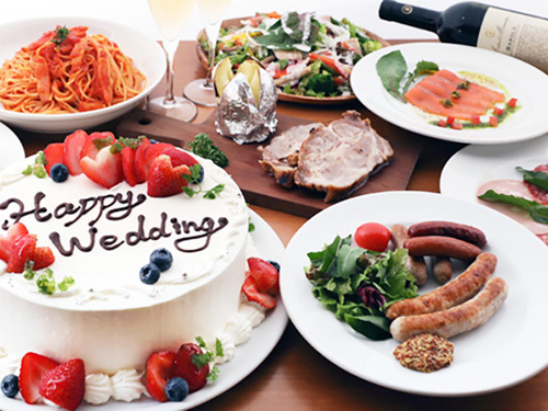 【人気No.1】カラオケ付♪結婚式二次会特別プラン4000円☆料理+豪華ウェディングケーキ付+飲放のメイン画像