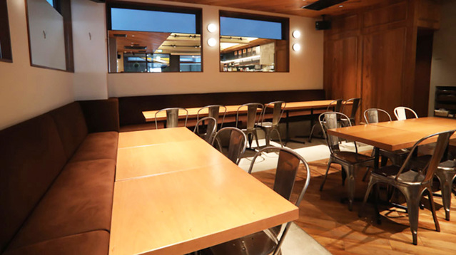 THANKSGIVING DAYの会場内イメージ4枚目-店内