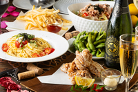 【Dining Bar Boooo】福岡天神 結婚式2次会の料金プランメイン画像-Bar貸切ビュッフェコース！1次会2次会可能！