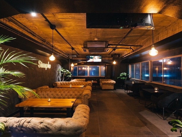 Shisha Cafe＆Bar Simpleの会場内イメージ4枚目