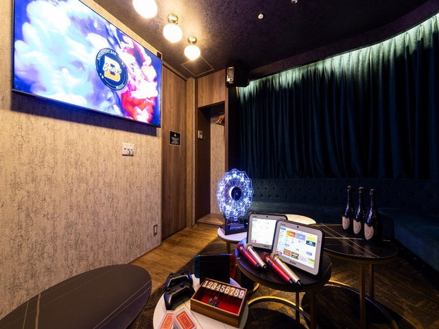 【AMUSEMENT BAR BRAVO】小倉魚町 結婚式二次会の会場内イメージ3枚目