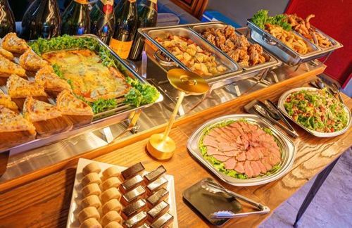 SKY BAR　TOP TREE OKINAWAの【フリードリンク＋軽食プラン】飲み放題2時間制＋オードブル-写真はイメージです。