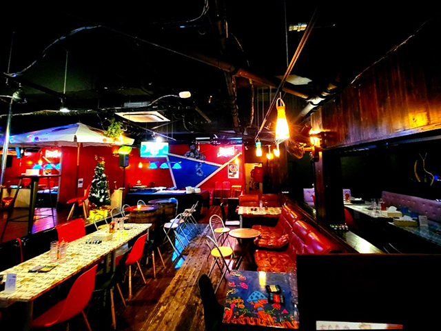 Free style bar リレーションズの会場内イメージ2枚目