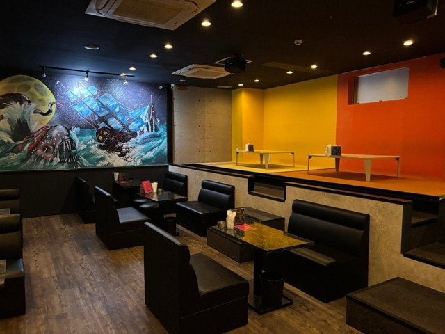 【KARAOKE＆AMUSEMENT BAR BOOBOO（ブーブー） 天神店】福岡大名 結婚式二次会の会場内イメージ1枚目