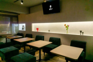 昭和バー セピア【博多駅前／結婚式二次会・貸切パーティー】の会場のご紹介♪-喫煙可能店ですが、ご希望で全席禁煙にもできます