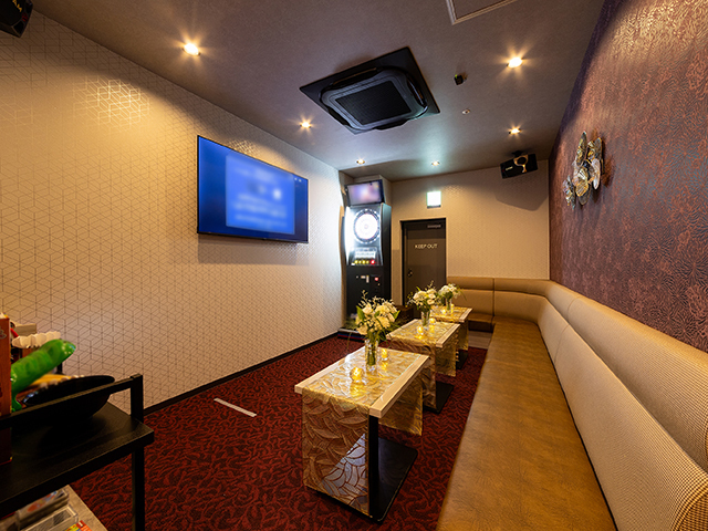 【完全個室＆貸切パーティー】 ダーツカフェ デルタ 天神西通り店の会場内イメージ8枚目