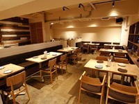 ガーデンパーティーカフェプラスキッチン【GARDEN PARTY cafe＋kitchen】の会場内イメージ4枚目