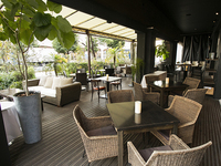 レストランカフェラウンジ カレス【Restaurant Cafe Lounge CARESS】の施設・サービスのメイン画像-CARESS ANNEX(別館)もお選びいただけます