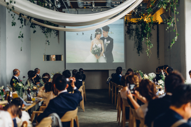 UNION HARBORの会場内イメージ9枚目-200インチのダイナックスクリーン