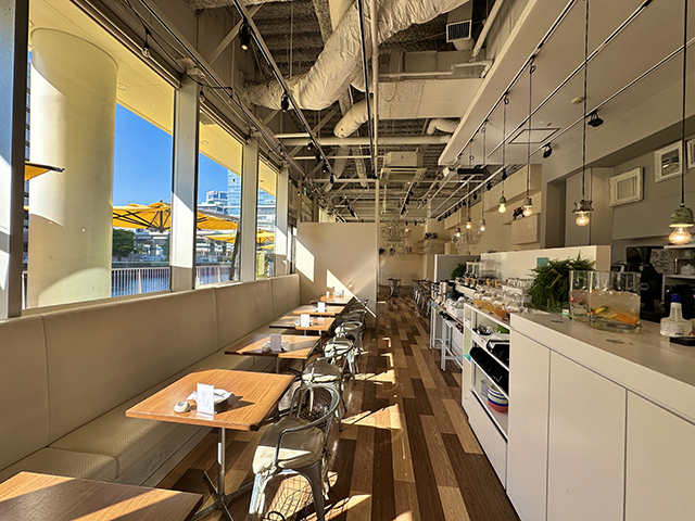Butter 横浜ベイクォーター店の会場内イメージ2枚目