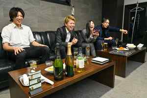 Golf Poker Bar ALL IN ONEのアミューズメントのメイン画像