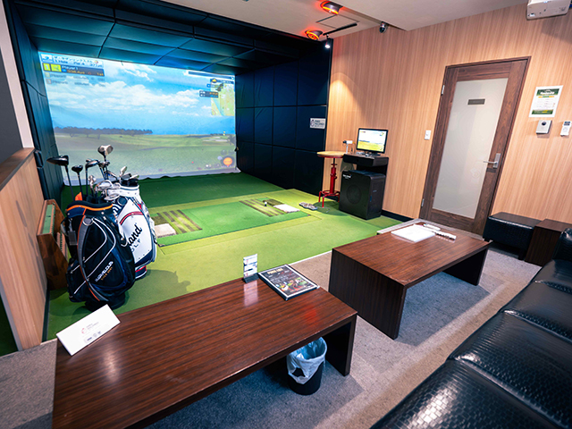 Golf Poker Bar ALL IN ONEの会場内イメージ1枚目