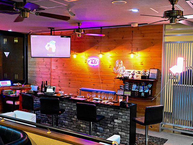 Golf Poker Bar ALL IN ONEの会場内イメージ4枚目