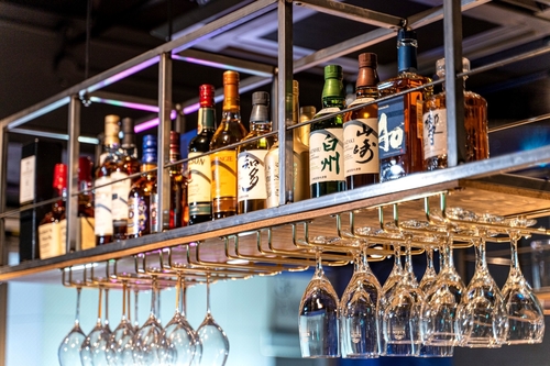 LITTS BAR＆GRILL SHIBUYA 【バー リッツ 渋谷】の【3次会におすすめ！/3H飲み放題のみプラン】1名なんと2,480円