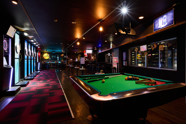 Darts Cafe GROVE 関内店の会場内イメージ1枚目
