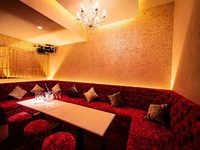 LUXURY BAR&CAFE・KARAOKE DARTS MILAS SHIBUYAのフロア1の詳細画像1-完全個室3部屋完備!控室としてもご利用可能