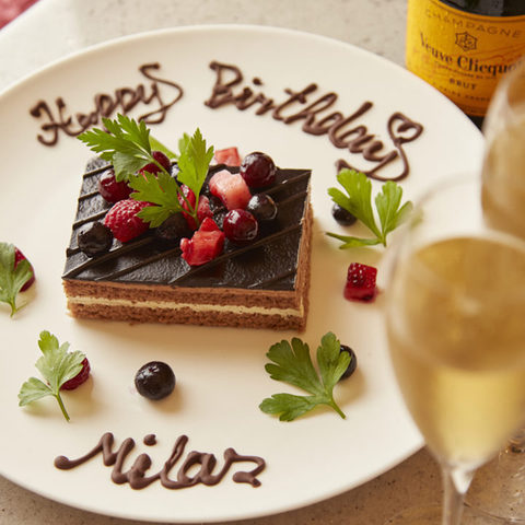 LUXURY BAR＆CAFE・KARAOKE DARTS MILAS SHIBUYAの料理・施設等のイメージ画像6