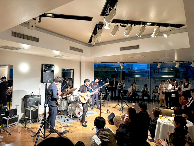 ラ コレッツィオーネ～Blanc Noir～の会場内イメージ8枚目-各種音響設備が充実しているので、様々な余興が可能です
