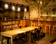 肉の溶岩グリル&横浜地野菜 H.B’s nestのフロア1の詳細画像1-落ち着く店内で叶う結婚式2次会