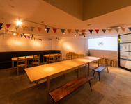 肉の溶岩グリル&横浜地野菜 H.B’s nestのフロア1の詳細画像2-プロジェクターのご利用も無料で♪