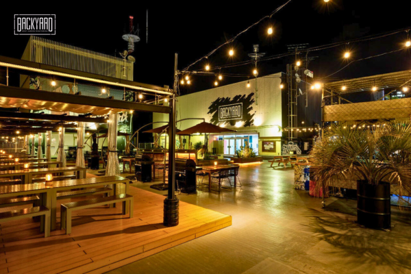 検索結果-アートと音楽の屋上BBQビアガーデン BACK YARD 横浜ビブレ店のメイン画像1枚目