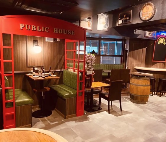 肉とクラフトビール PUBLIC HOUSE 新宿の会場内イメージ3枚目