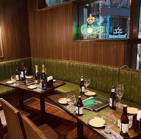 肉とクラフトビール PUBLIC HOUSE 新宿の会場内イメージ4枚目