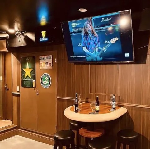 肉とクラフトビール PUBLIC HOUSE 新宿の会場内イメージ5枚目