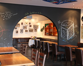 PIZZA SALVATORE CUOMO さいたま新都心のフロア1のメイン画像