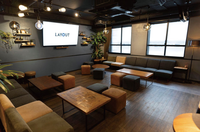 LAYOUTの会場内イメージ1枚目-着席22名様