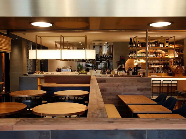 リザラン GREENSPRINGS 立川店の会場メイン画像