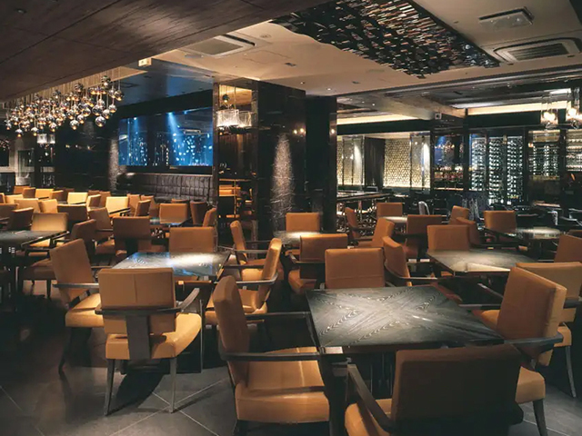 MEDUSA（メデューサ）恵比寿 RESTAURANT ＆ BAR LOUNGEの会場内イメージ1枚目-35～74名様まで可能です！