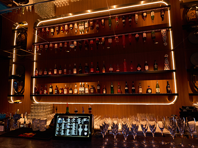 New Lex Tokyo（ニューレックス東京）の料理・施設等のイメージ画像1