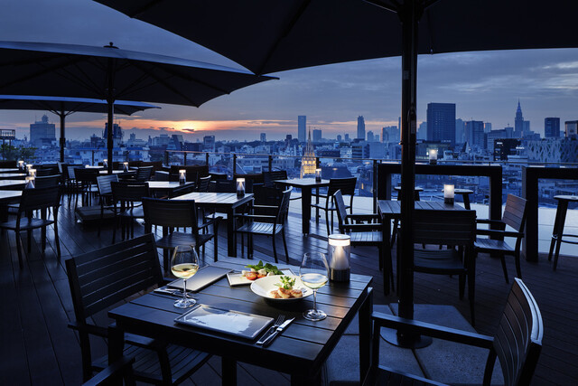 CAFÉ & GRILL BAR TWO ROOMS ～トゥールームズ～の料理・施設等のイメージ画像2