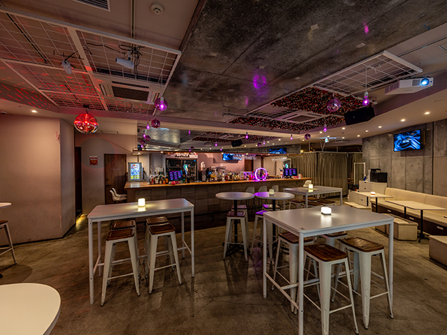 TWO FACEの会場内イメージ3枚目