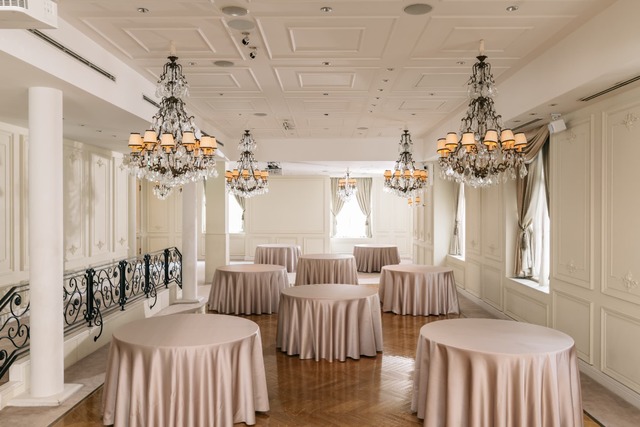 ラ・バンク・ド・ロア【横浜市指定有形文化財】の会場内イメージ2枚目