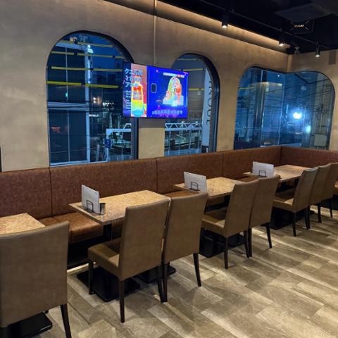 アミューズメントバー D．P．S 立川北口店の会場内イメージ2枚目