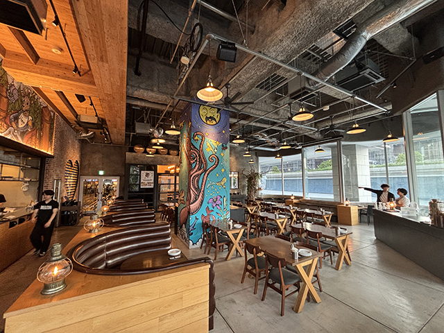 REVO BREWING ビール醸造所レストラン みなとみらいの会場内イメージ4枚目