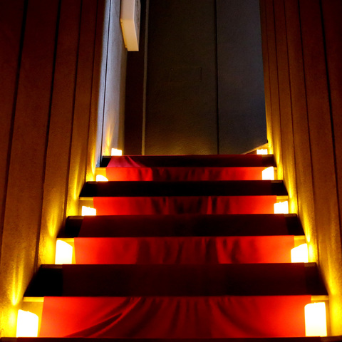 ティファニーで夕食をの会場内イメージ8枚目